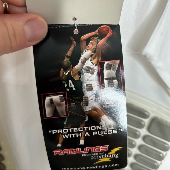 New Rawlings Men’s Basketball Football Protective Wear Tank Top Med White BNWT - Picture 5 of 5